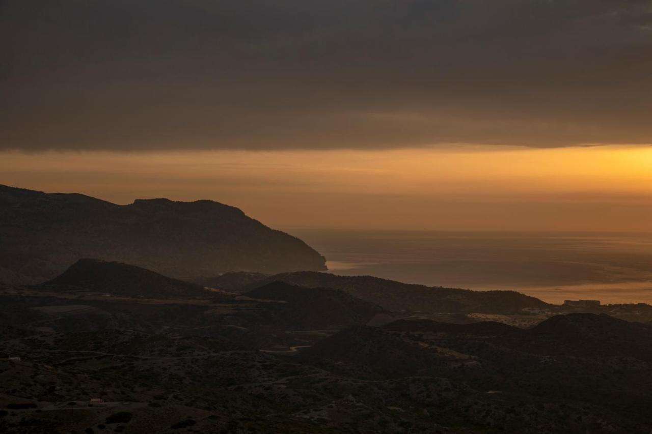 Apartmán Thea Menetes Menetaí Exteriér fotografie